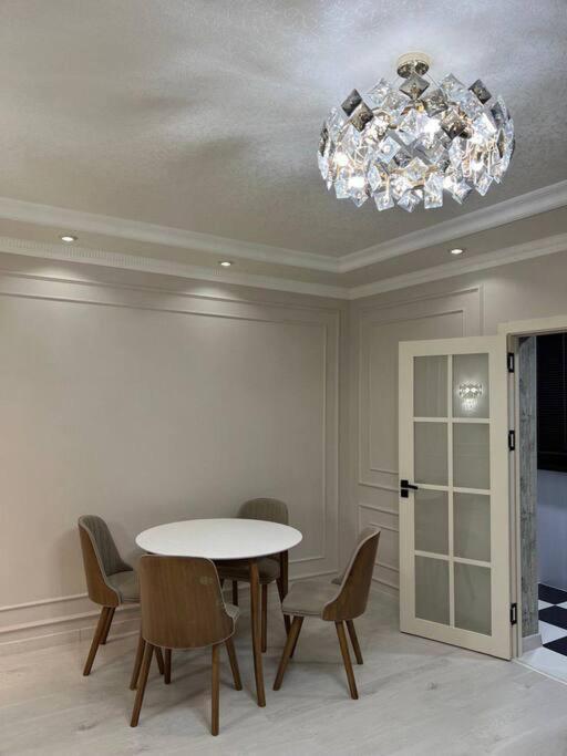 Miracle Apartment Samarkand Esterno foto
